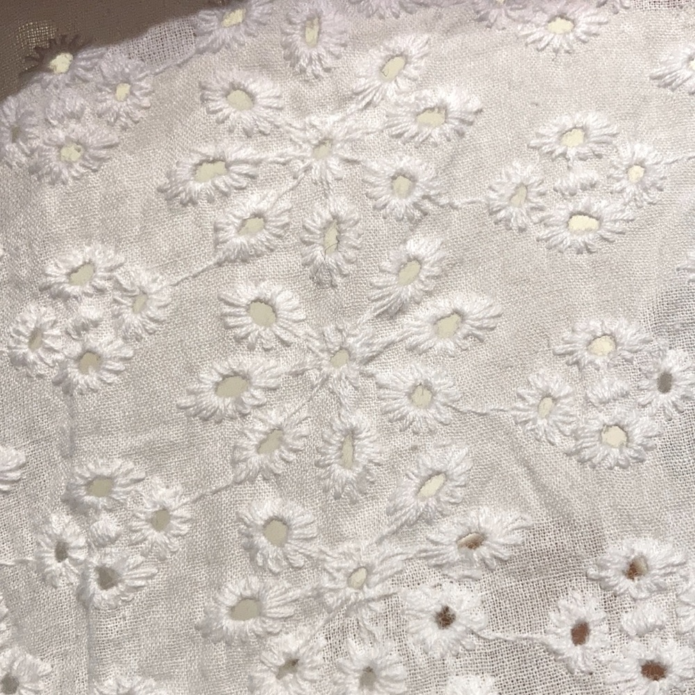 Meet your Posher, Elise